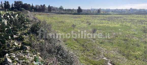 5774m² Land in Lecce, Italy No. 211915 2