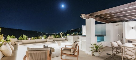 4 bedrooms Penthouse in Benahavis, Spain No. 86567 31