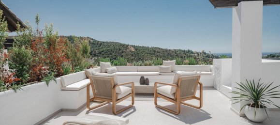 4 bedrooms Penthouse in Benahavis, Spain No. 86567 15