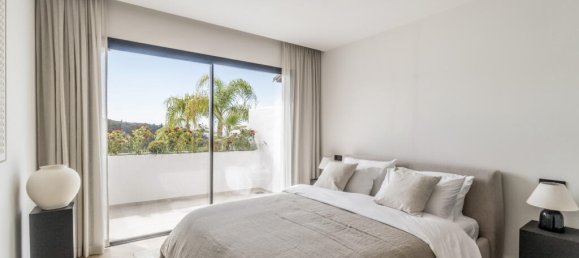 4 bedrooms Penthouse in Benahavis, Spain No. 86567 23