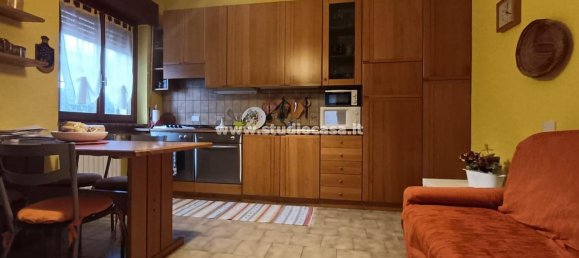 8 rooms Villa in Capralba, Italy No. 151689 4