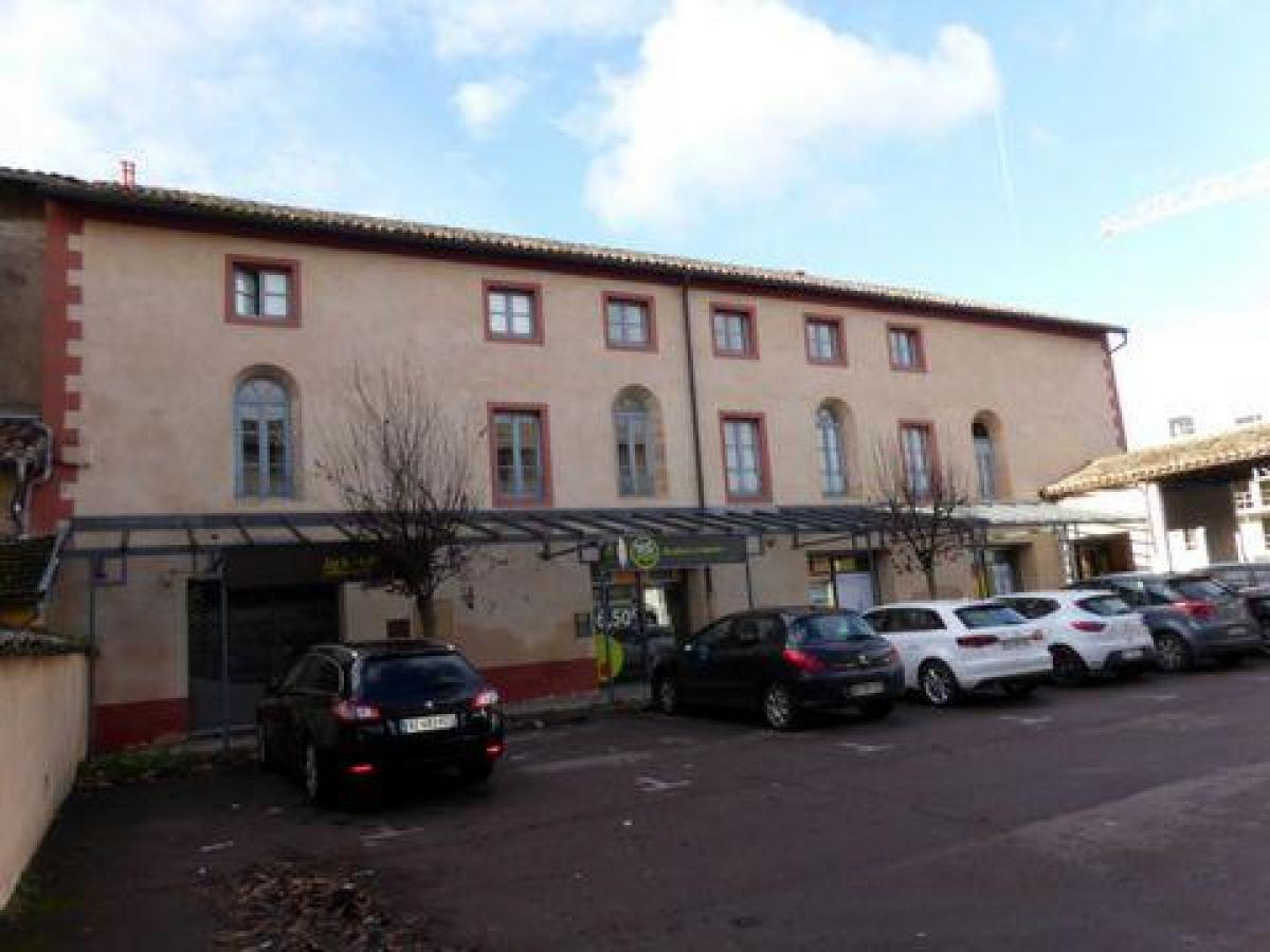 Studio in the Condo in Tournus, France No. 13817