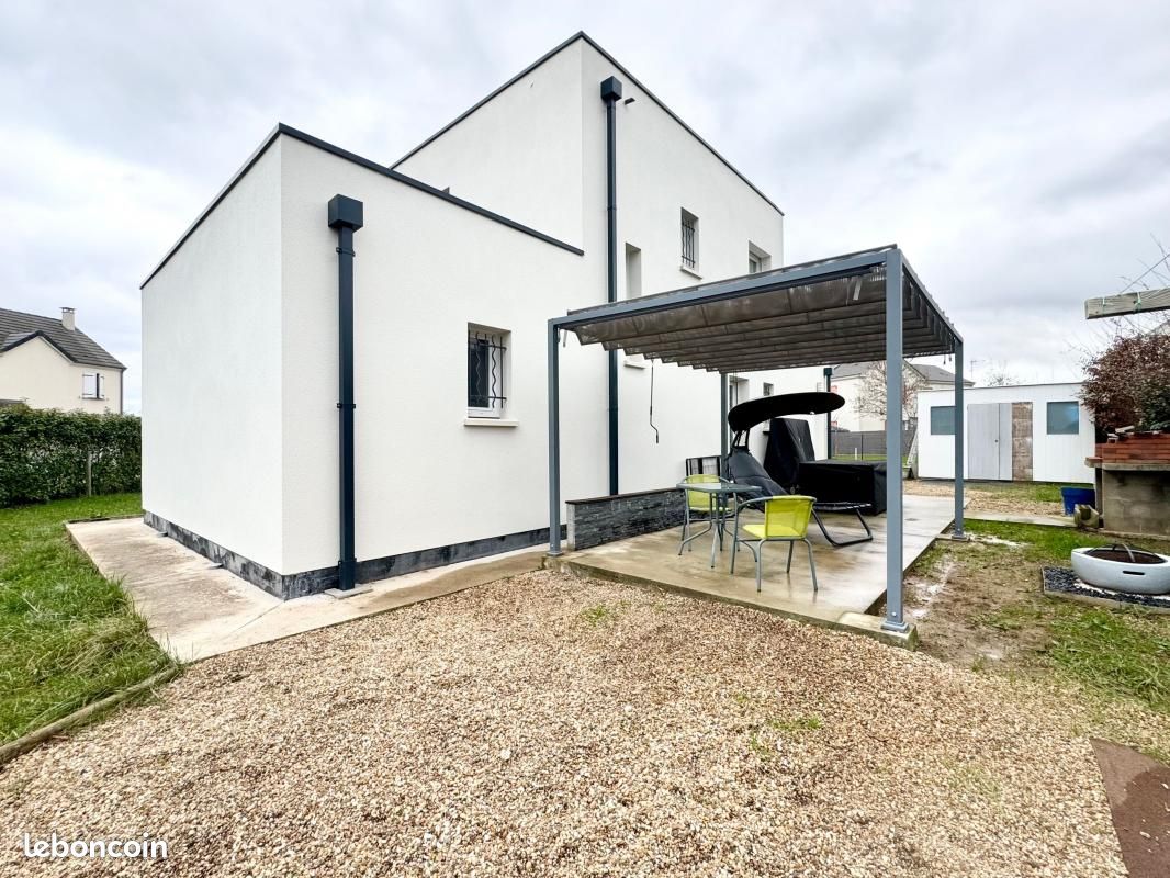 5 Schlafzimmer Haus in Saint-Pryve-Saint-Mesmin, France, Nr. 41567