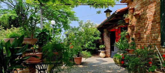 10 rooms House in Asti, Italy No. 268748 5