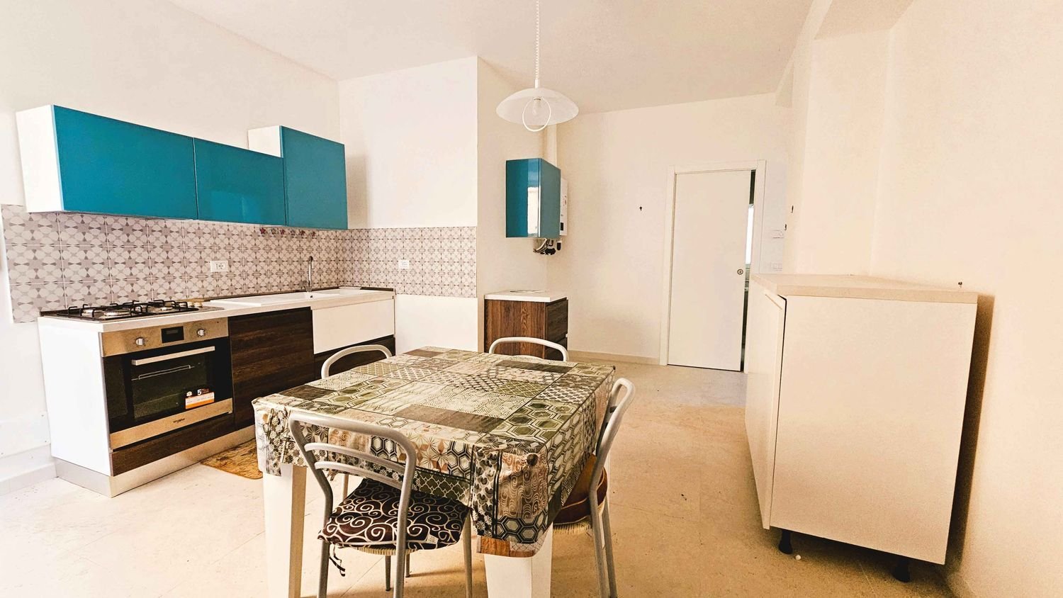 3 bedrooms Apartment in Arezzo, Italy No. 369084