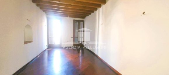 2-salle Appartement à Vicenza, Italy No. 236934 10