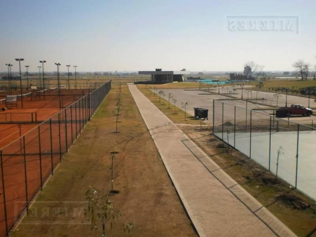 Terrain à Escobar, Argentina No. 116836