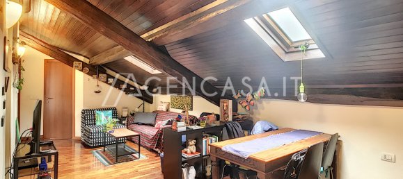 3 rooms Penthouse in Milan, Italy No. 241037 4