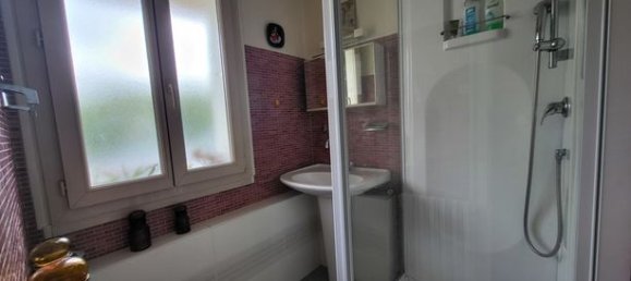 3 Schlafzimmer Haus in La Roche-sur-Yon, France, Nr. 288771 7