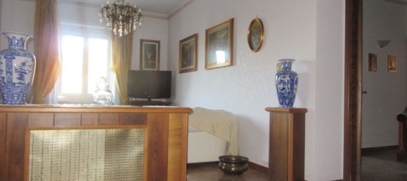 4 rooms Apartment in Acqui Terme, Italy No. 105933 3
