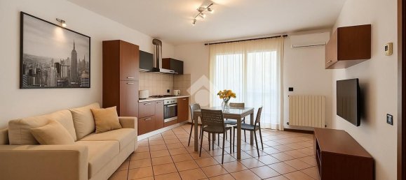 3 bedrooms Apartment in Terno d'Isola, Italy No. 357979 6