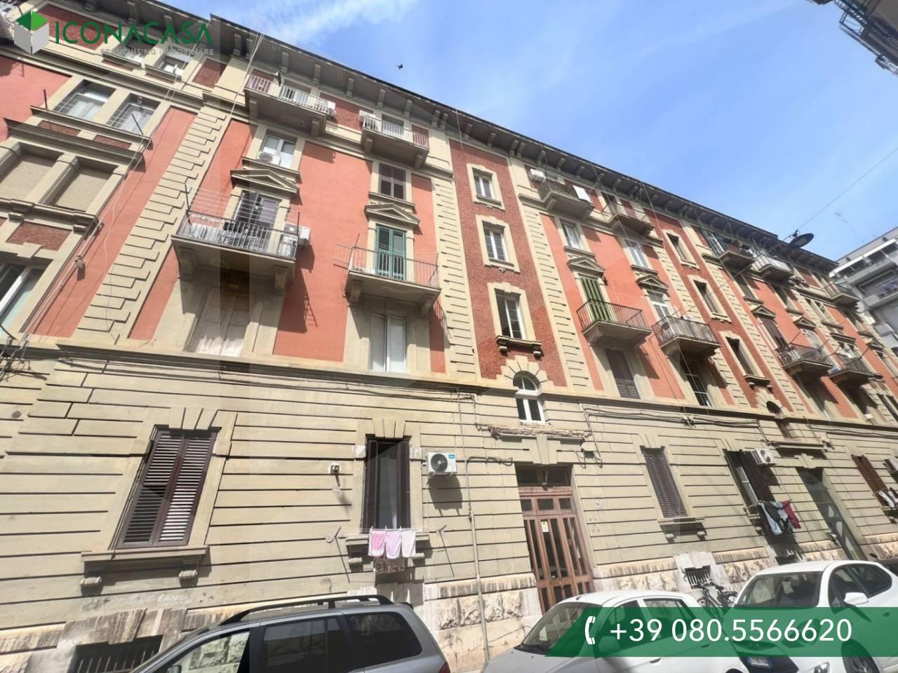 2 rooms Apartment in Bari, Italy No. 41013