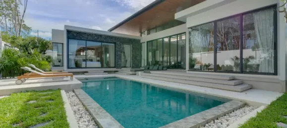 4 dormitorios villa en venta en Phuket, Southern Thailand, Thailand № 80088 3
