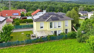 6 rooms House in Pressbaum, Austria No. 136601