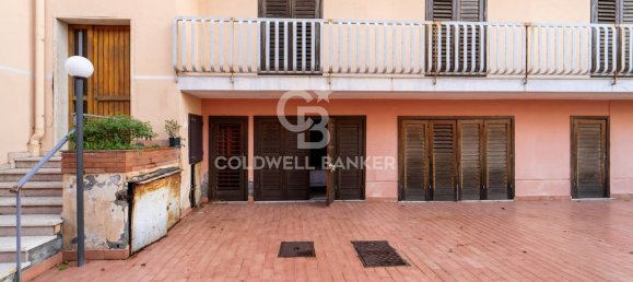 4-salle Appartement à Acireale, Italy No. 71905 17