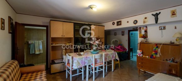 4-salle Appartement à Acireale, Italy No. 71905 4