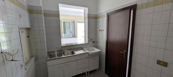 4 rooms Apartment in Monreale, Italy No. 256945 6