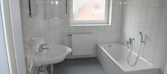 Квартира с 4 комнатами в Херфорд, Германия № 91660 3