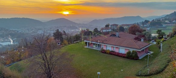 Вилла с 6 комнатами в Тавернерио, Италия № 142770 28