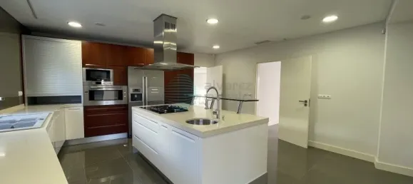 4 bedrooms House in Sintra, Portugal No. 166015 7