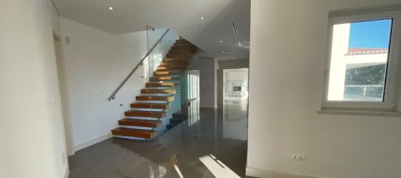 4 bedrooms House in Sintra, Portugal No. 166015 3