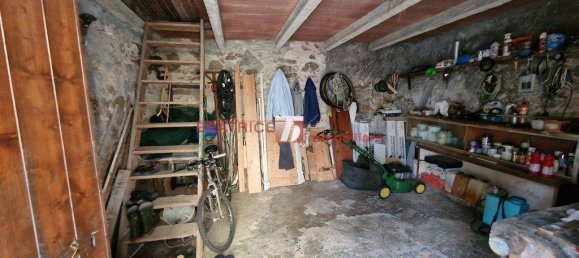 4 bedrooms Villa in Capannori, Italy No. 11010 27