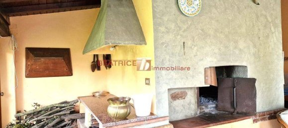 4 bedrooms Villa in Capannori, Italy No. 11010 24