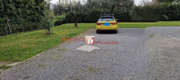4 bedrooms Villa in Capannori, Italy No. 11010 33