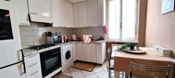 4 bedrooms Villa in Capannori, Italy No. 11010 12