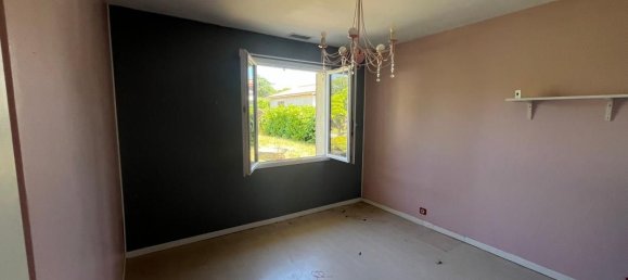 4 bedrooms House in Vayres, France No. 335464 9