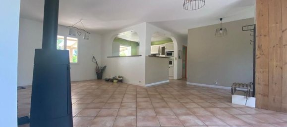 4 bedrooms House in Vayres, France No. 335464 3