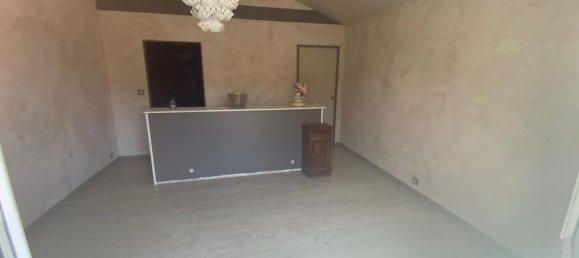 4 bedrooms House in Vayres, France No. 335464 7