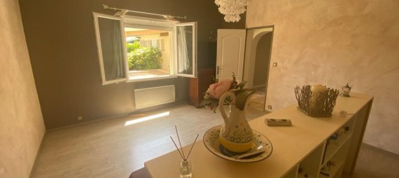 4 bedrooms House in Vayres, France No. 335464 6