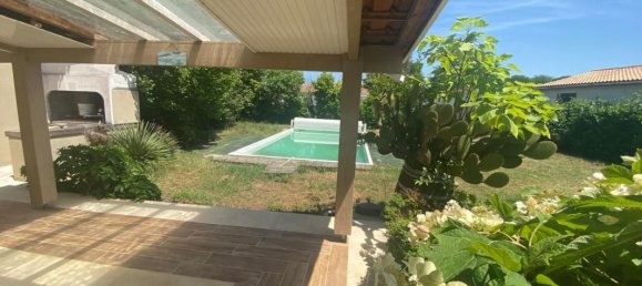 4 bedrooms House in Vayres, France No. 335464 13