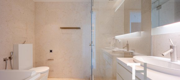 4 bedrooms Apartment in Burj Khalifa, UAE No. 30540 23