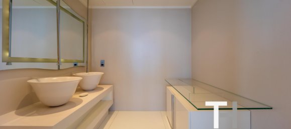 4 bedrooms Apartment in Burj Khalifa, UAE No. 30540 24