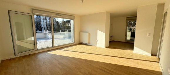 4 bedrooms Penthouse in Fontenay-aux-Roses, France No. 140233 2