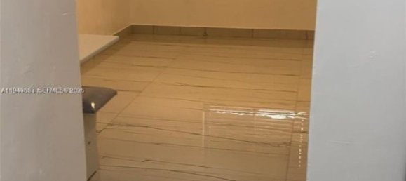 1 غرف نوم قطعة أرض في Miami, الولايات المتحدة رقم 615088 5