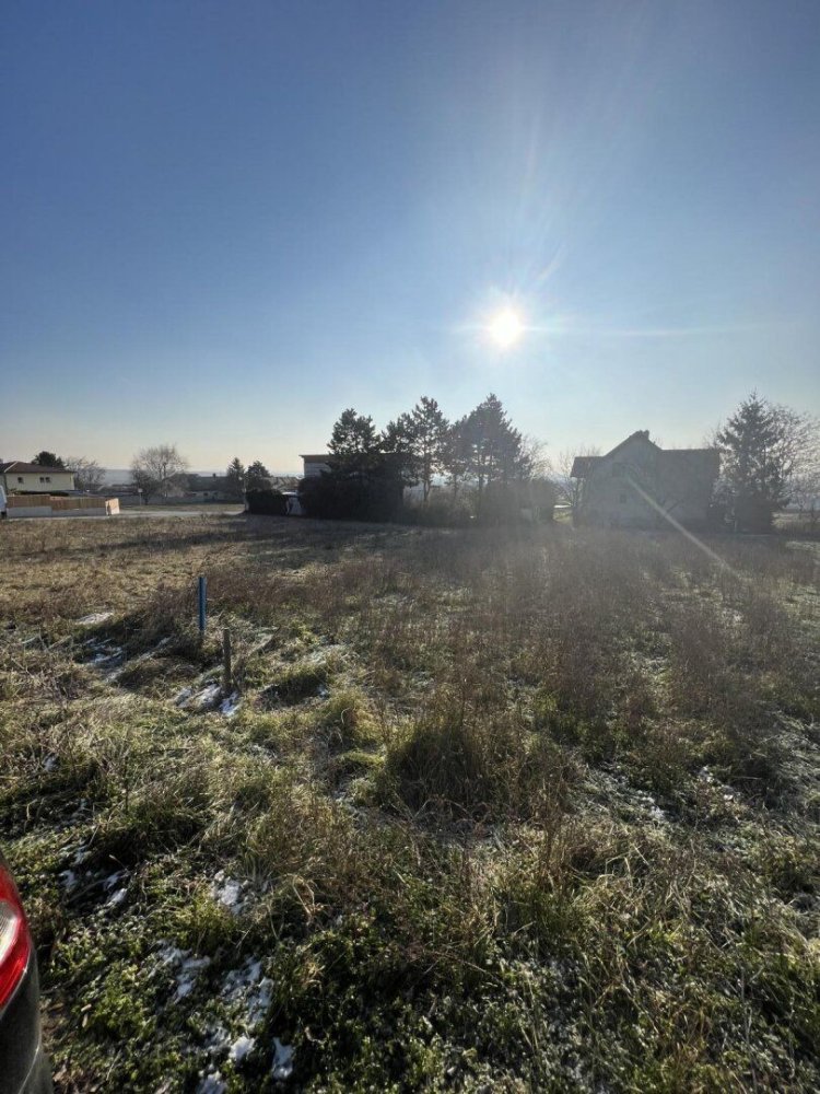 Terreno en Eisenstadt, Austria 674 m² No. 129955