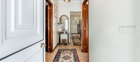 4 bedrooms House in Garfe, Portugal No. 188395 16