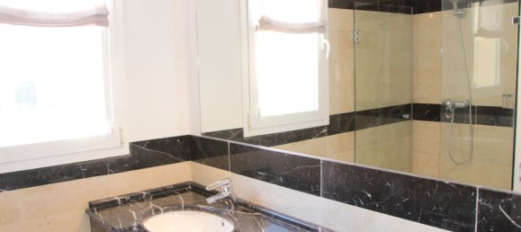 2 bedrooms Apartment in Marbella, Spain No. 146443 7