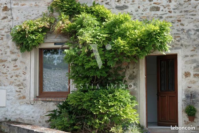 2 bedrooms Townhouse in Essonne, France No. 277918