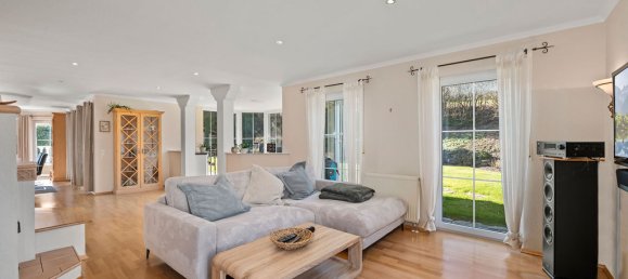 8 rooms House in Baden-Wurttemberg, Germany No. 24439 19