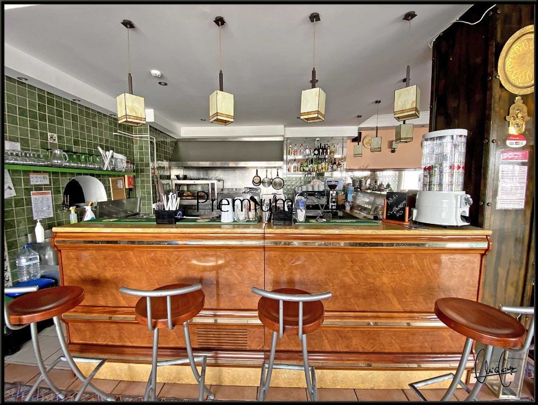 Propiedad comercial en Albufeira, Portugal 65 m² No. 79309