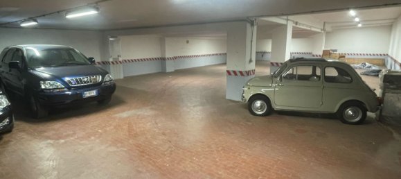 250m² Commercial property in Perugia, Italy No. 315421 4