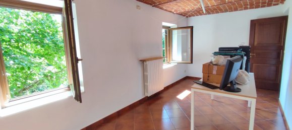 8 rooms House in Rocca d'Arazzo, Italy No. 293053 13
