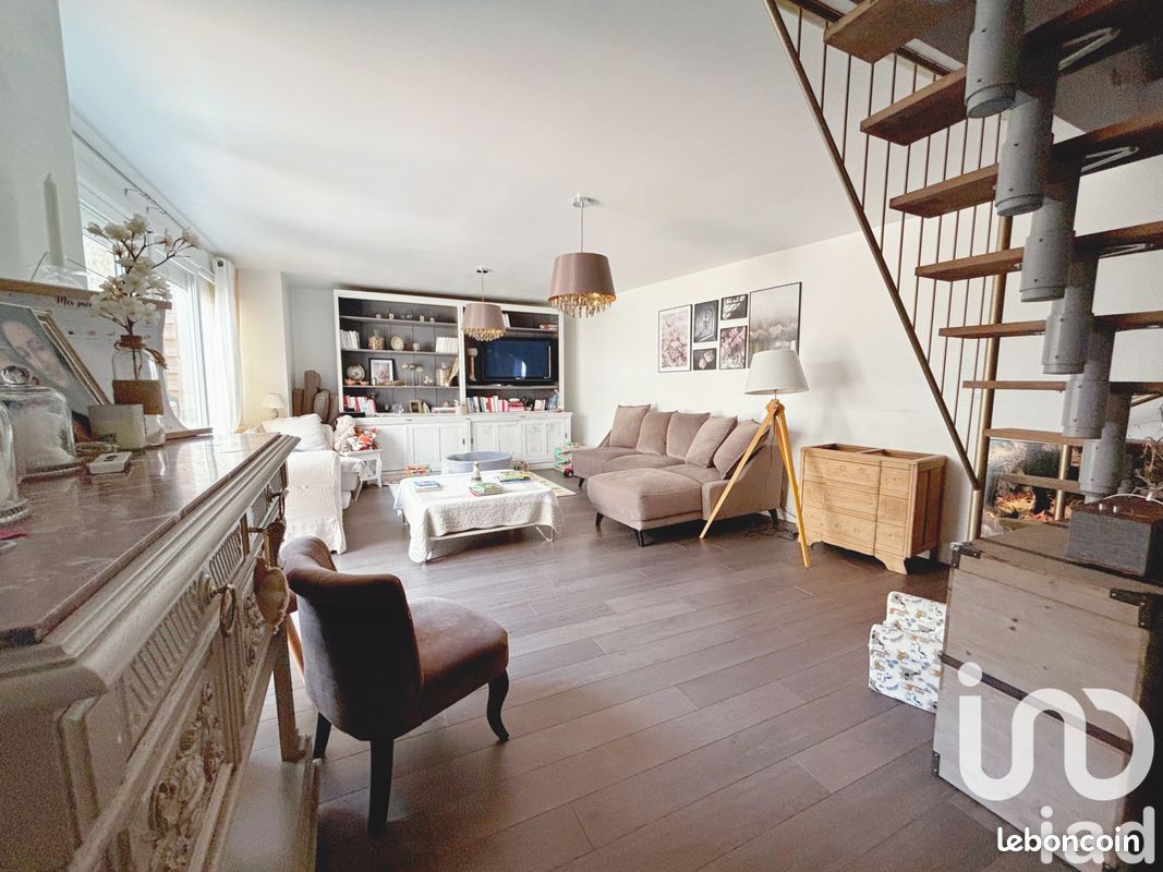 4 Schlafzimmer Stadthaus in Benney, France, Nr. 258537