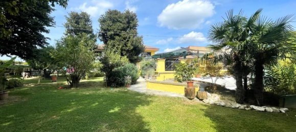 3 rooms Apartment in Vescovato, Italy No. 313857 16