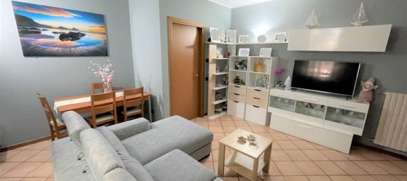 3 rooms Apartment in Chiari, Italy No. 279463 3