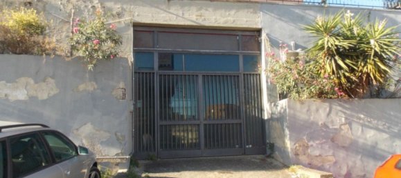 Gewerbliche Immobilie in Termini Imerese, Italy 126m², Nr. 370739 2